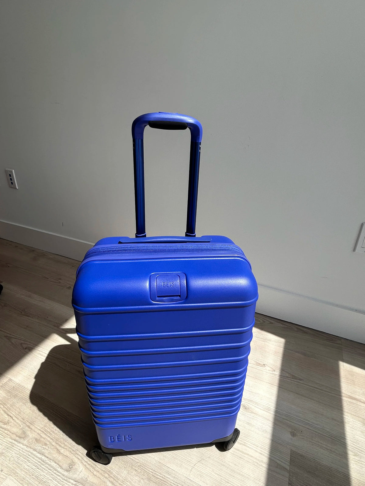 BÉIS Carry-On